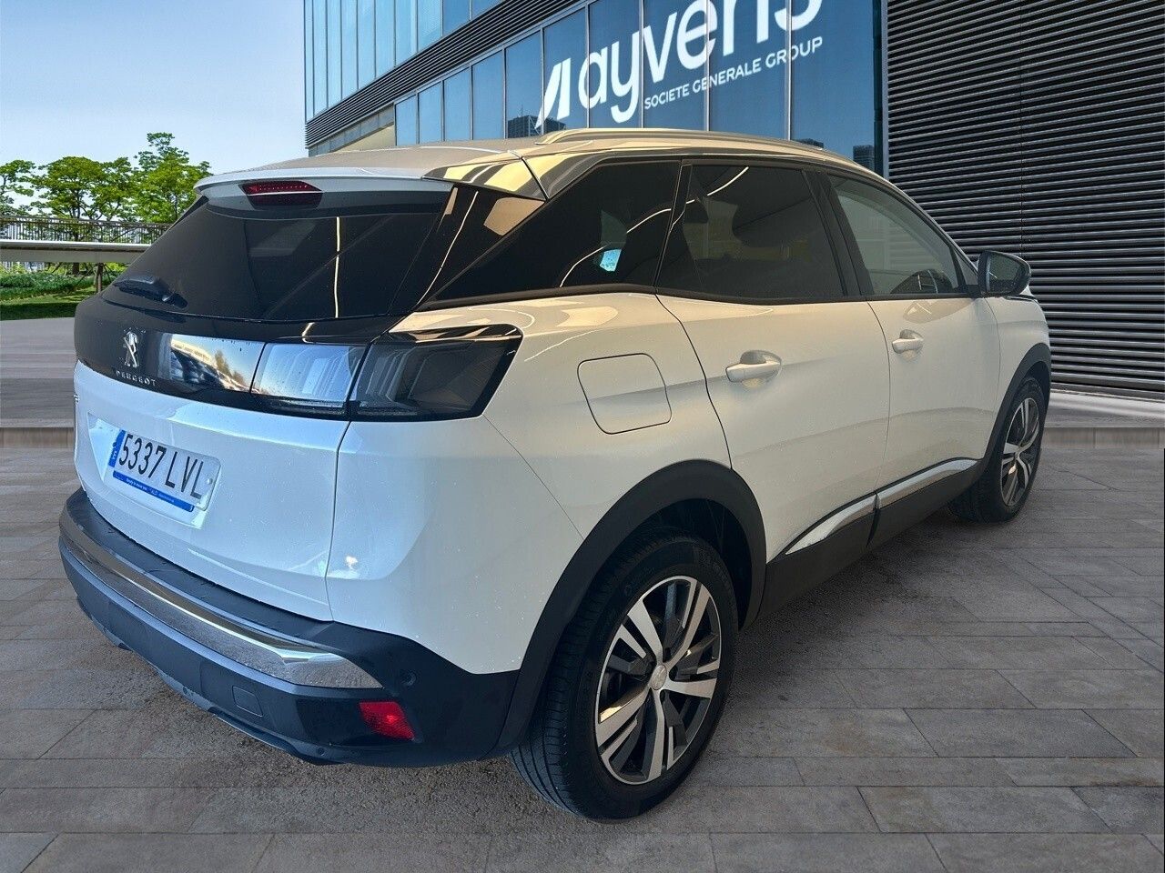 Peugeot 3008 1.5 Bluehdi 96kw S&s Allure Pack Eat8 - Foto 2