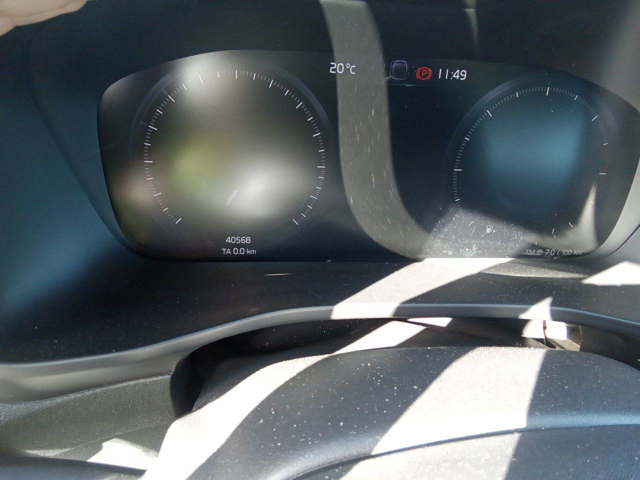 Volvo Xc40 (o) 2.0 D3 - Foto 2