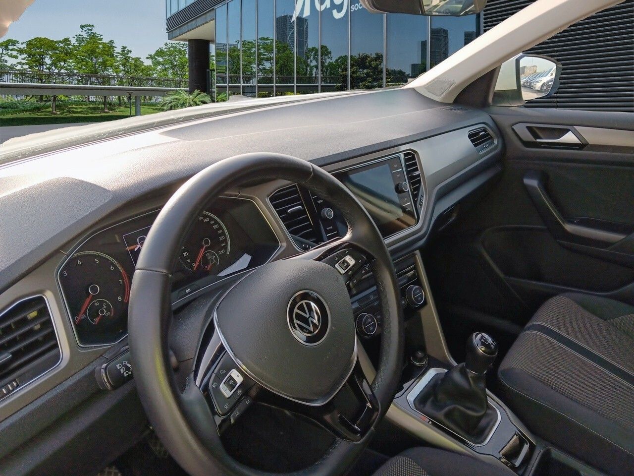 Volkswagen T-roc Advance R-line 1.0 Tsi 81kw (110cv) - Foto 2