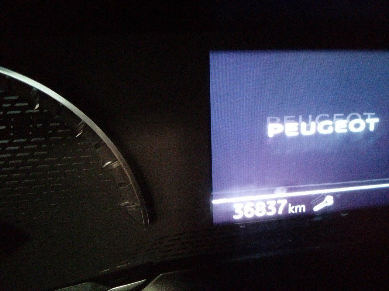 Peugeot 2008 Active Pack Bluehdi 81kw (110cv) - Foto 2