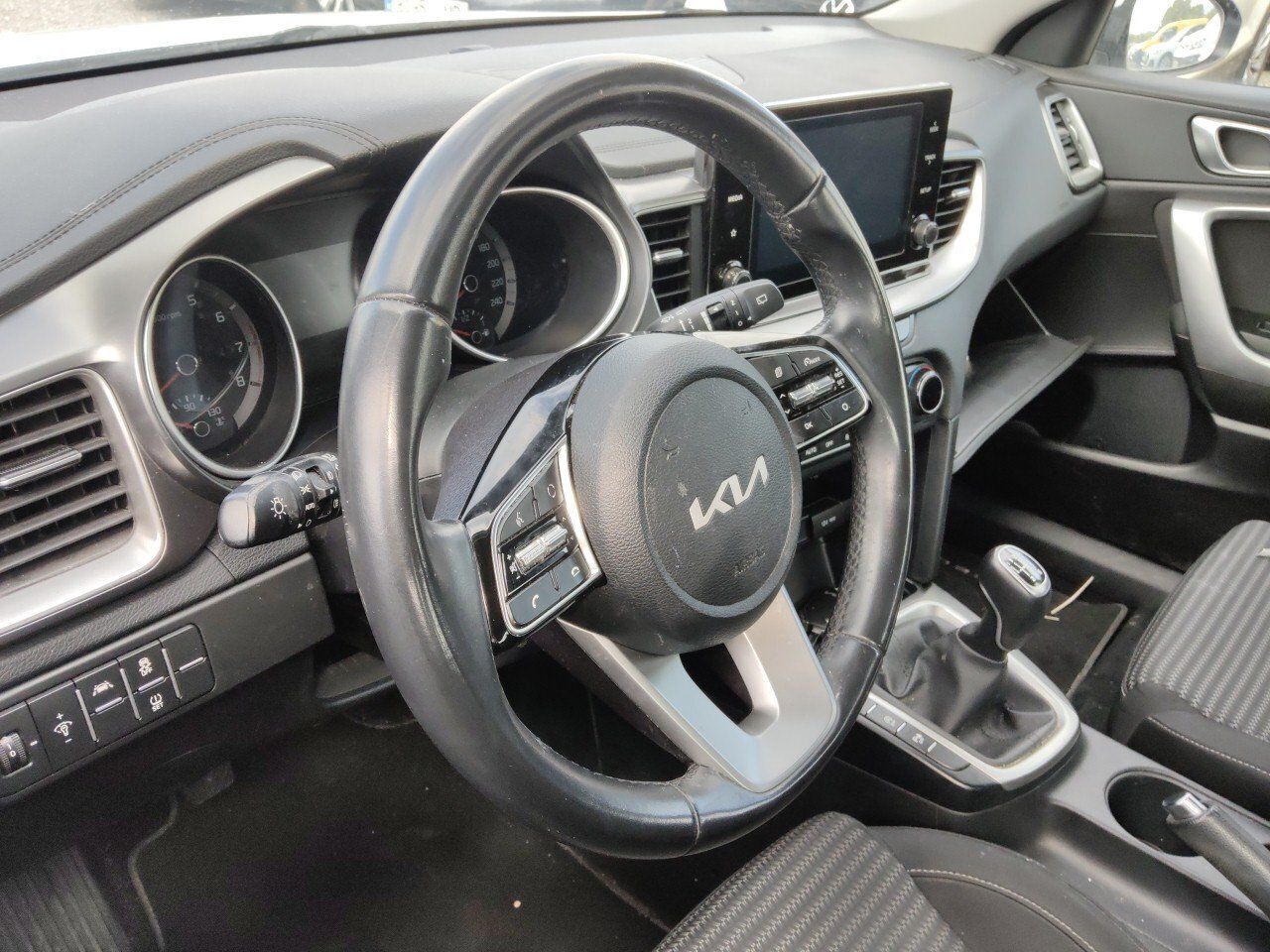 Kia Xceed 1.0 T-gdi Drive 88kw (120cv) - Foto 2