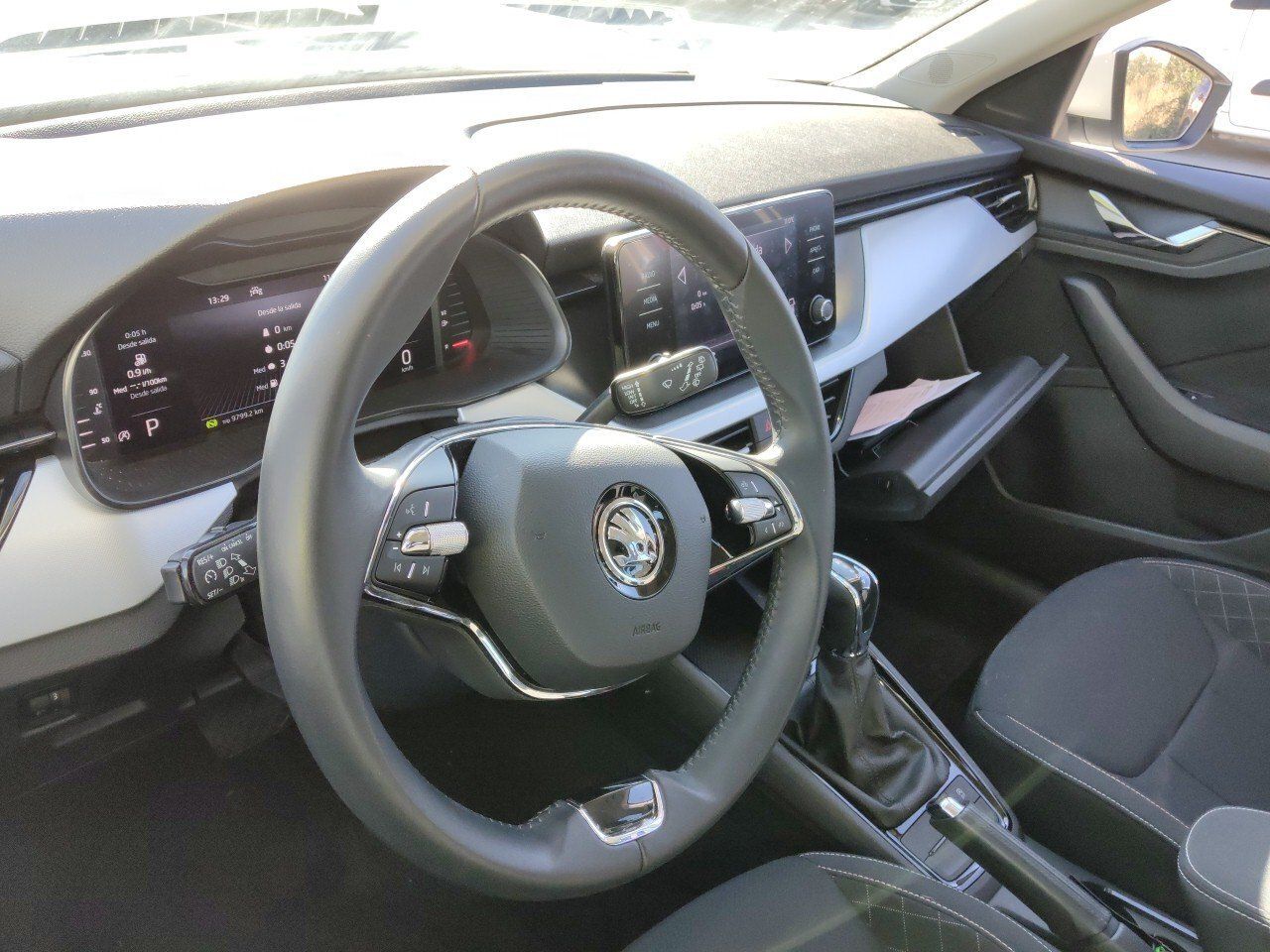 Skoda Kamiq 1.0 Tsi 81kw (110cv) Dsg Ambition - Foto 2