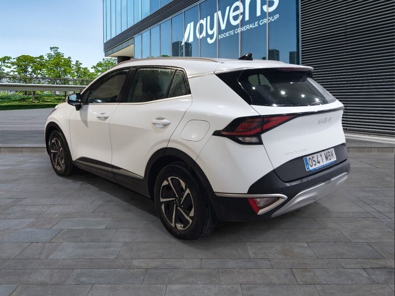 Kia Sportage 1.6 Crdi Mhev 100kw (136cv) Business 4x4 - Foto 2