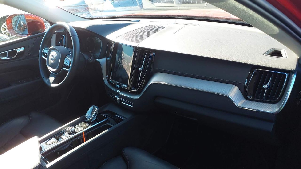 Volvo Xc60 2.0 B5 D Awd Inscription Auto - Foto 2