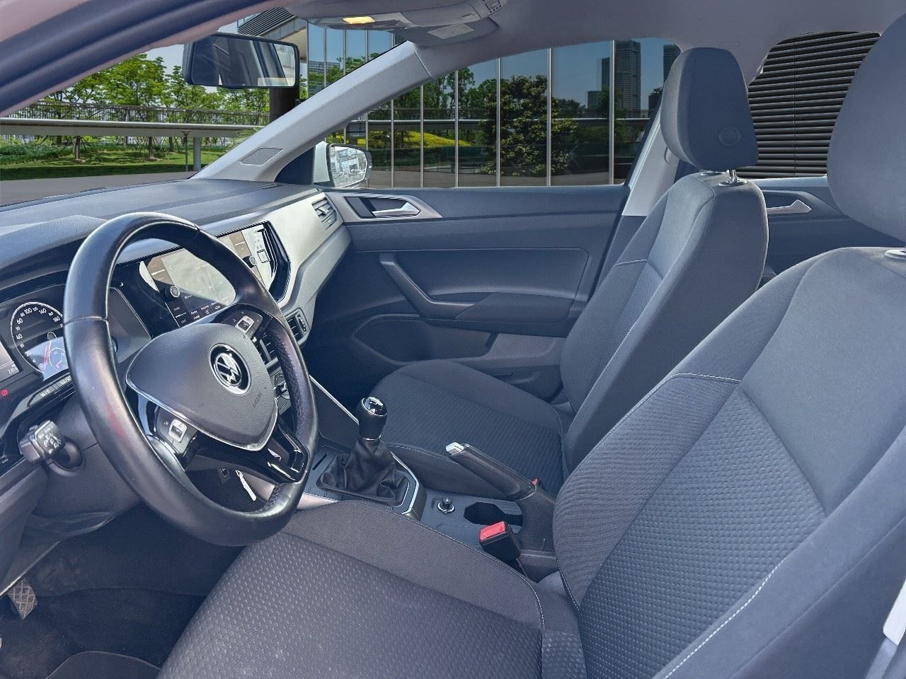 Volkswagen Polo Advance 1.0 Tsi 70kw (95cv) - Foto 2