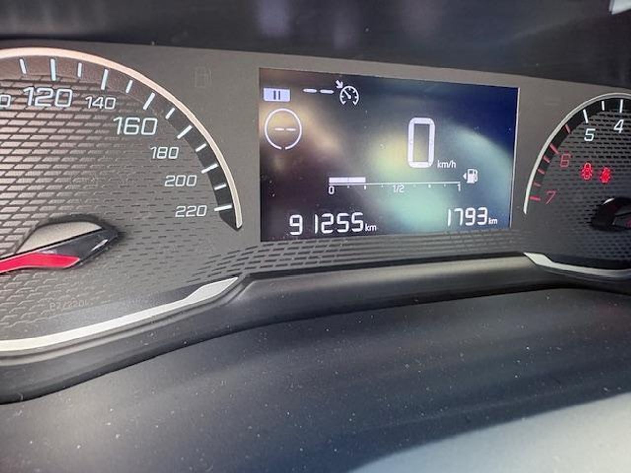 Peugeot 2008 Active Bluehdi 81kw (110cv) - Foto 2