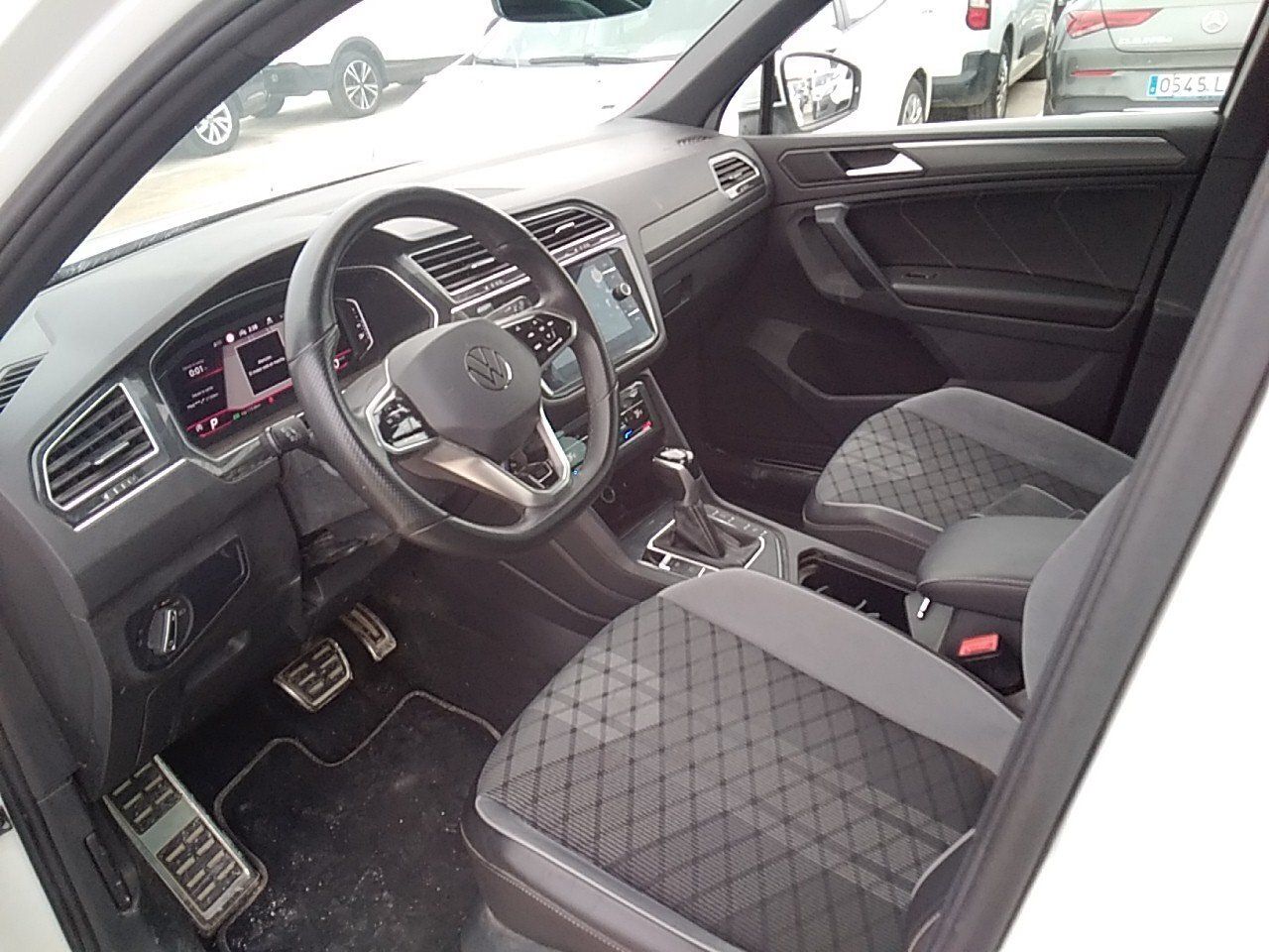 Volkswagen Tiguan R-line 2.0 Tdi 110kw (150cv) Dsg - Foto 2