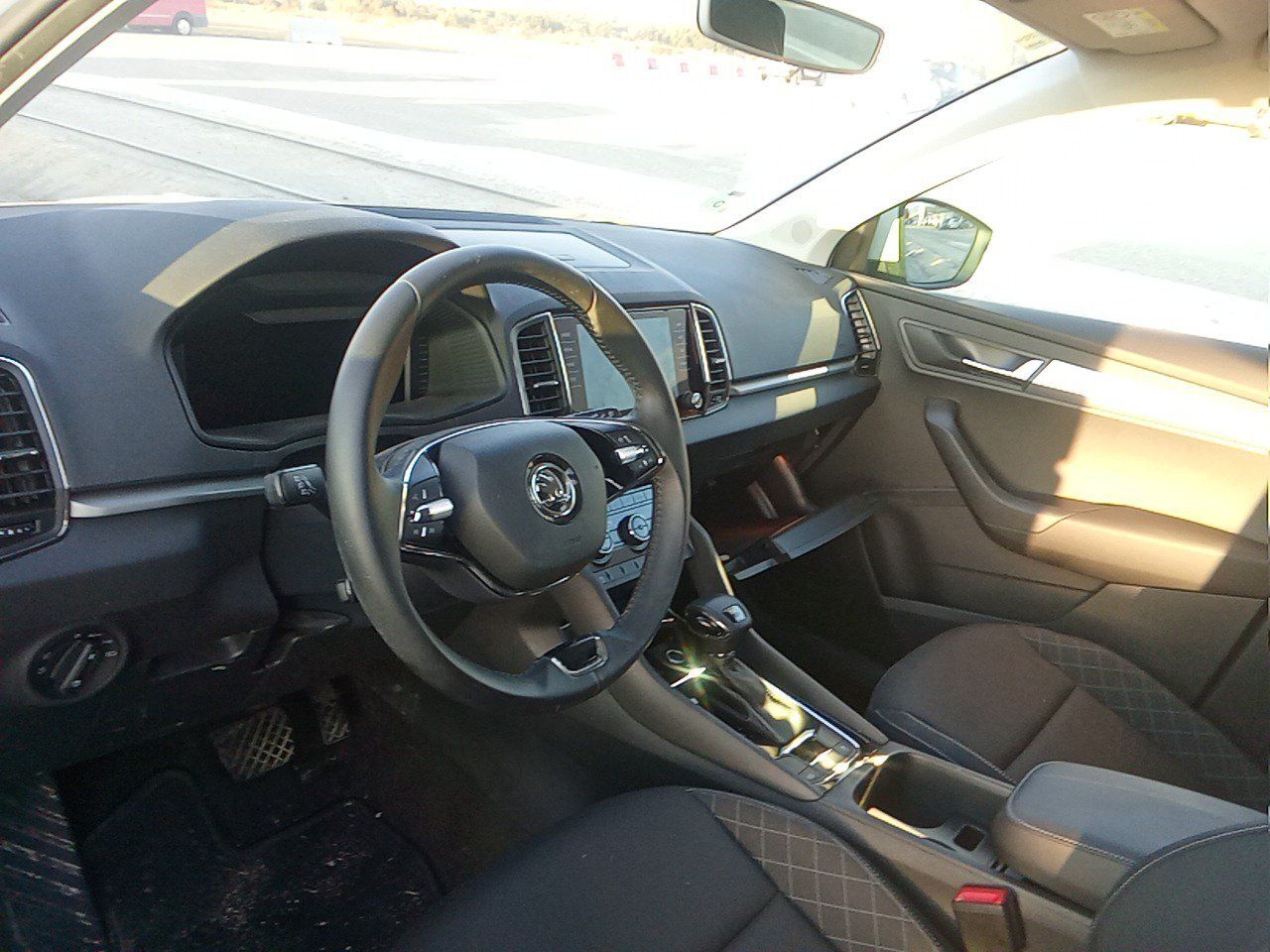 Skoda Karoq 2.0 Tdi 110kw (150cv) Dsg 4x4 Ambition - Foto 2