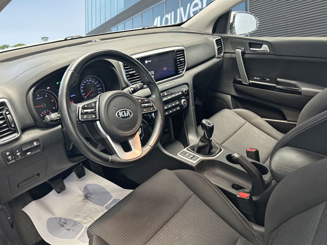 Kia Sportage 1.6 Mhev Black Edition 100kw (136cv) 4x2 - Foto 2