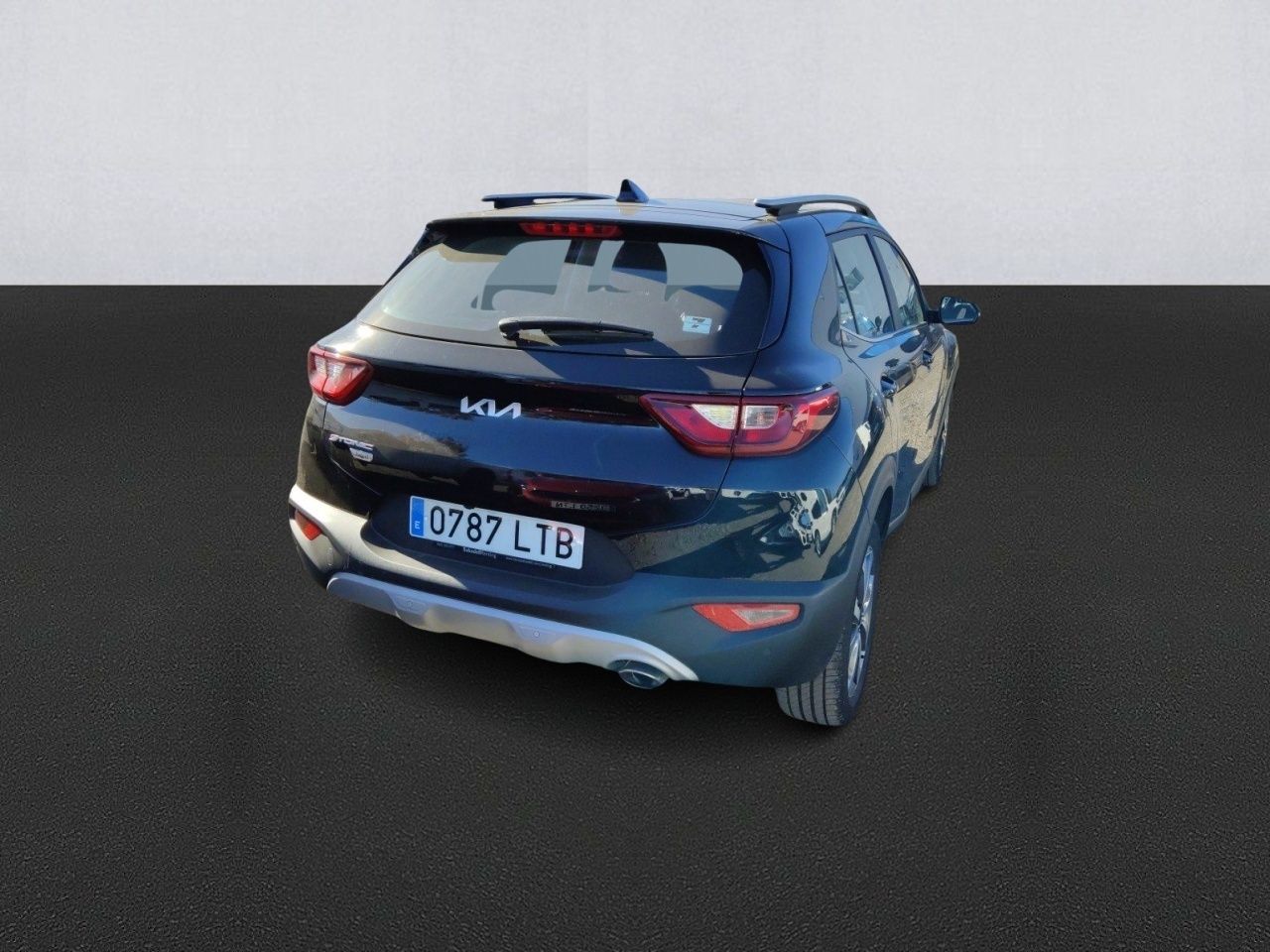 Kia Stonic (o) 1.0 T-gdi 88kw (120cv) Mhev Drive Dc - Foto 2