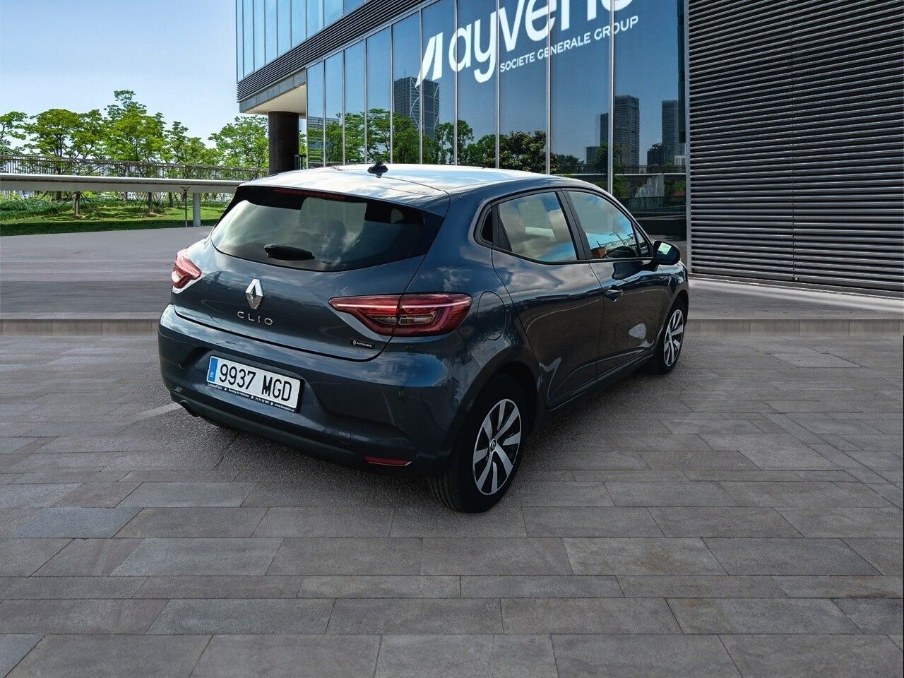 Renault Clio Equilibre Blue Dci 74kw (100cv) - Foto 2