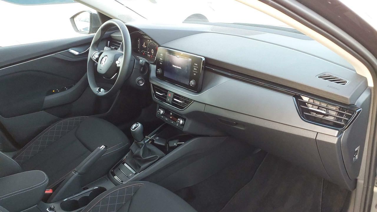 Skoda Scala 1.0 Tsi 70 Kw (95 Cv) Selection - Foto 2