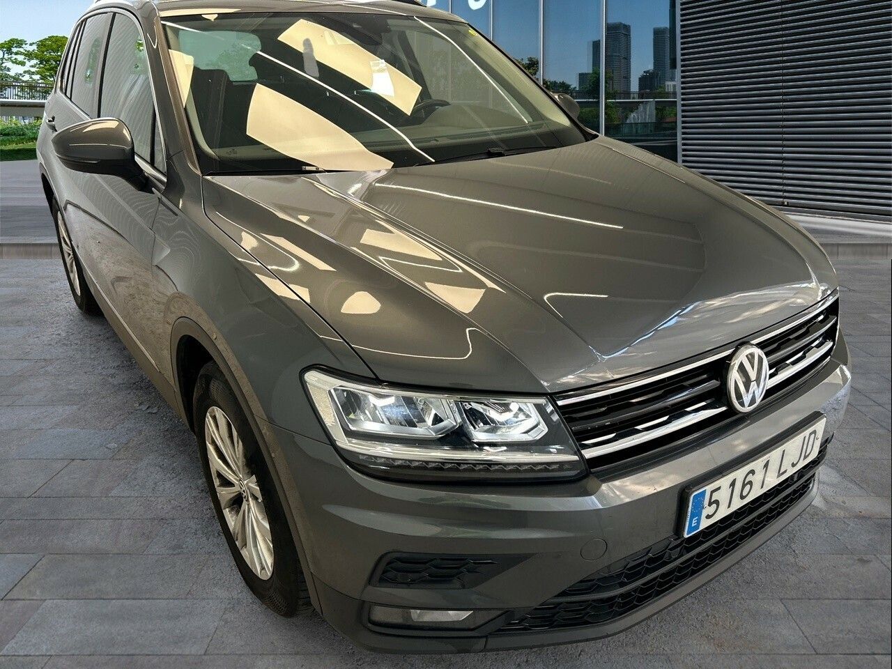 Volkswagen Tiguan Advance 2.0 Tdi 110kw (150cv) - Foto 2