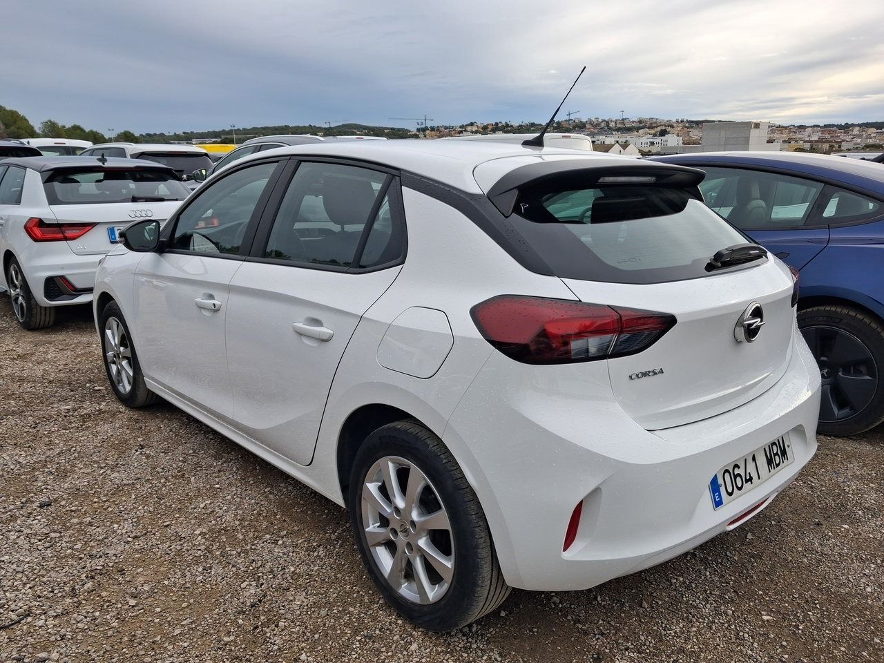 Opel Corsa 1.2t Xhl 74kw (100cv) Edition - Foto 2