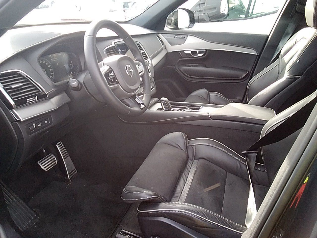 Volvo Xc90 2.0 T8 Awd Plus Dark Recharge Auto - Foto 2