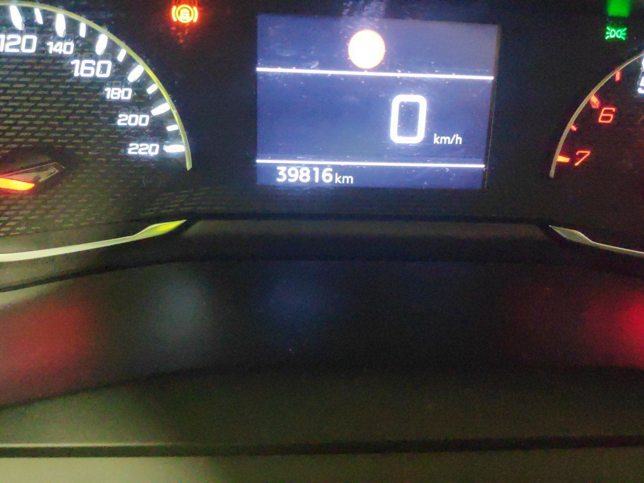 Peugeot 2008 Active Pack Bluehdi 81kw (110cv) - Foto 2