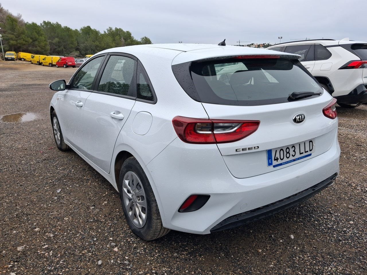 Kia Ceed 1.0 T-gdi 88kw (120cv) Concept - Foto 2