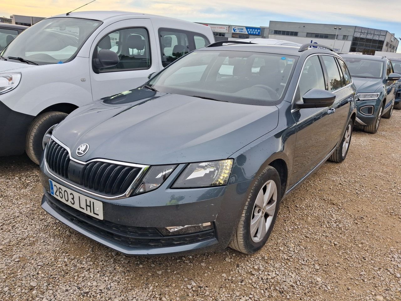 Skoda Octavia Combi 1.6 Tdi Cr 85kw (115cv) Ambition - Foto 2