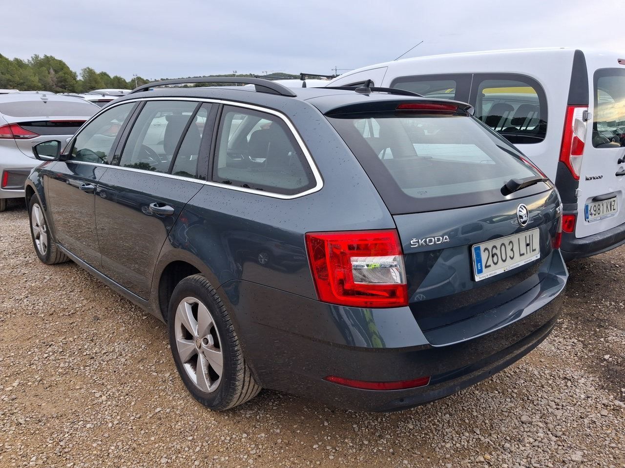 Skoda Octavia Combi 1.6 Tdi Cr 85kw (115cv) Ambition - Foto 2