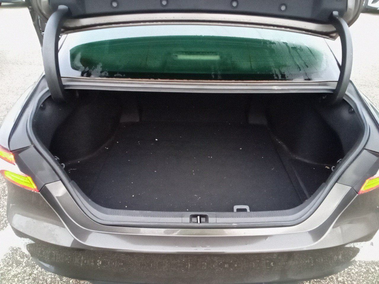 Toyota Camry 2.5 220h Luxury - Foto 2