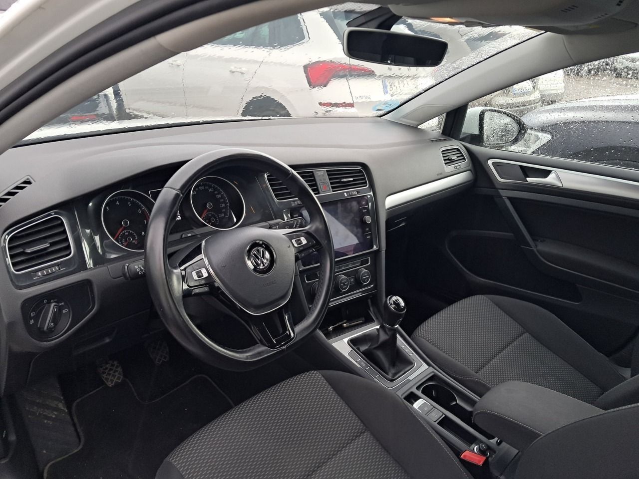 Volkswagen Golf Last Edition 1.5 Tsi 96kw(130cv) Variant - Foto 2