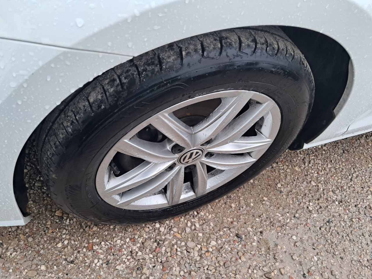 Volkswagen Golf Last Edition 1.5 Tsi 96kw(130cv) Variant - Foto 2