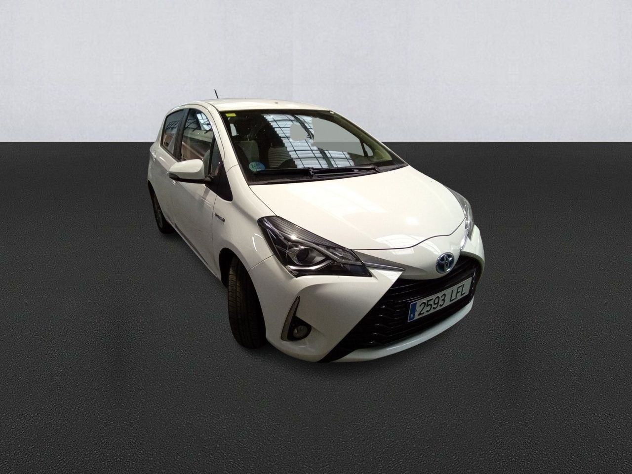 Toyota Yaris 1.5 100h Active - Foto 2