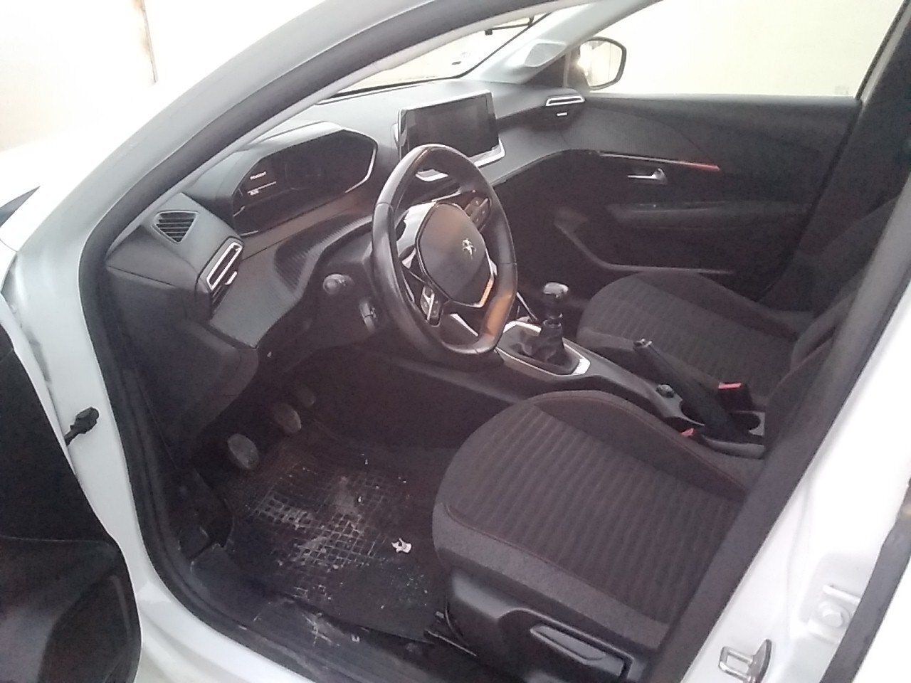 Peugeot 208 Bluehdi 73kw (100cv) Active Pack - Foto 2