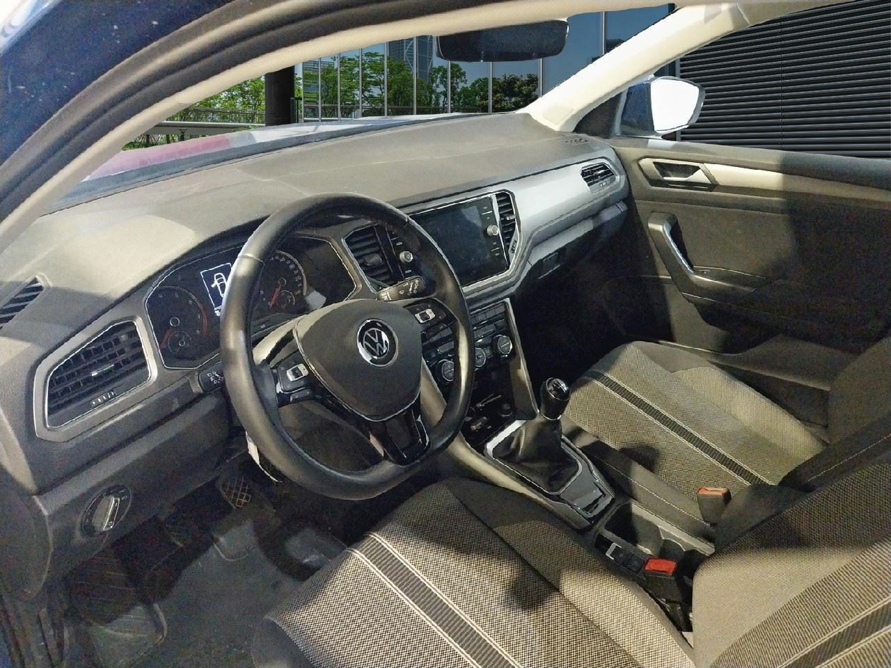 Volkswagen T-roc Advance R-line 1.0 Tsi 81kw (110cv) - Foto 2