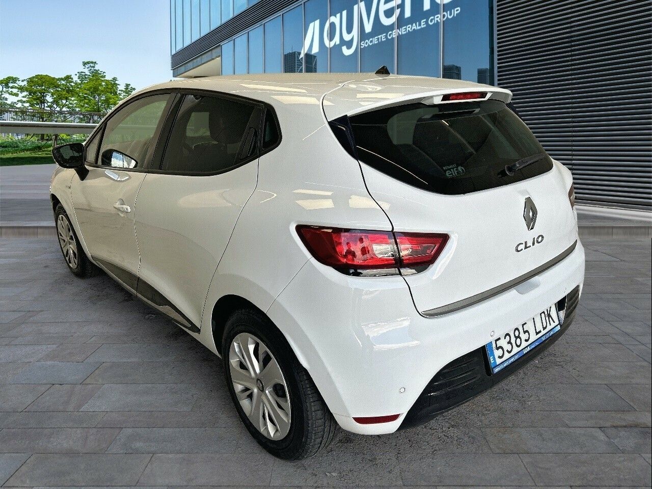 Renault Clio (o) Limited Dci 55kw (75cv) -18 - Foto 2