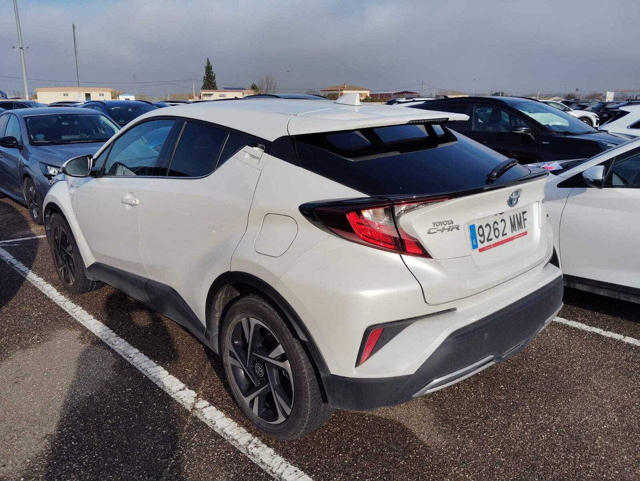 Toyota C-hr 2.0 180h Advance - Foto 2