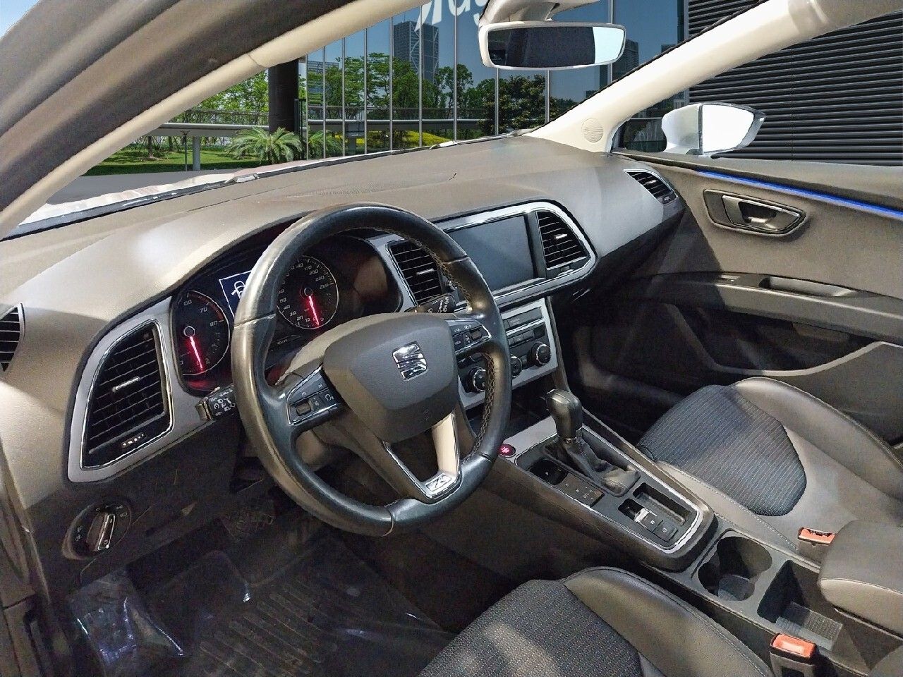 Seat Leon 1.5 Tgi 96kw Dsg-7 S&s Xcellence - Foto 2