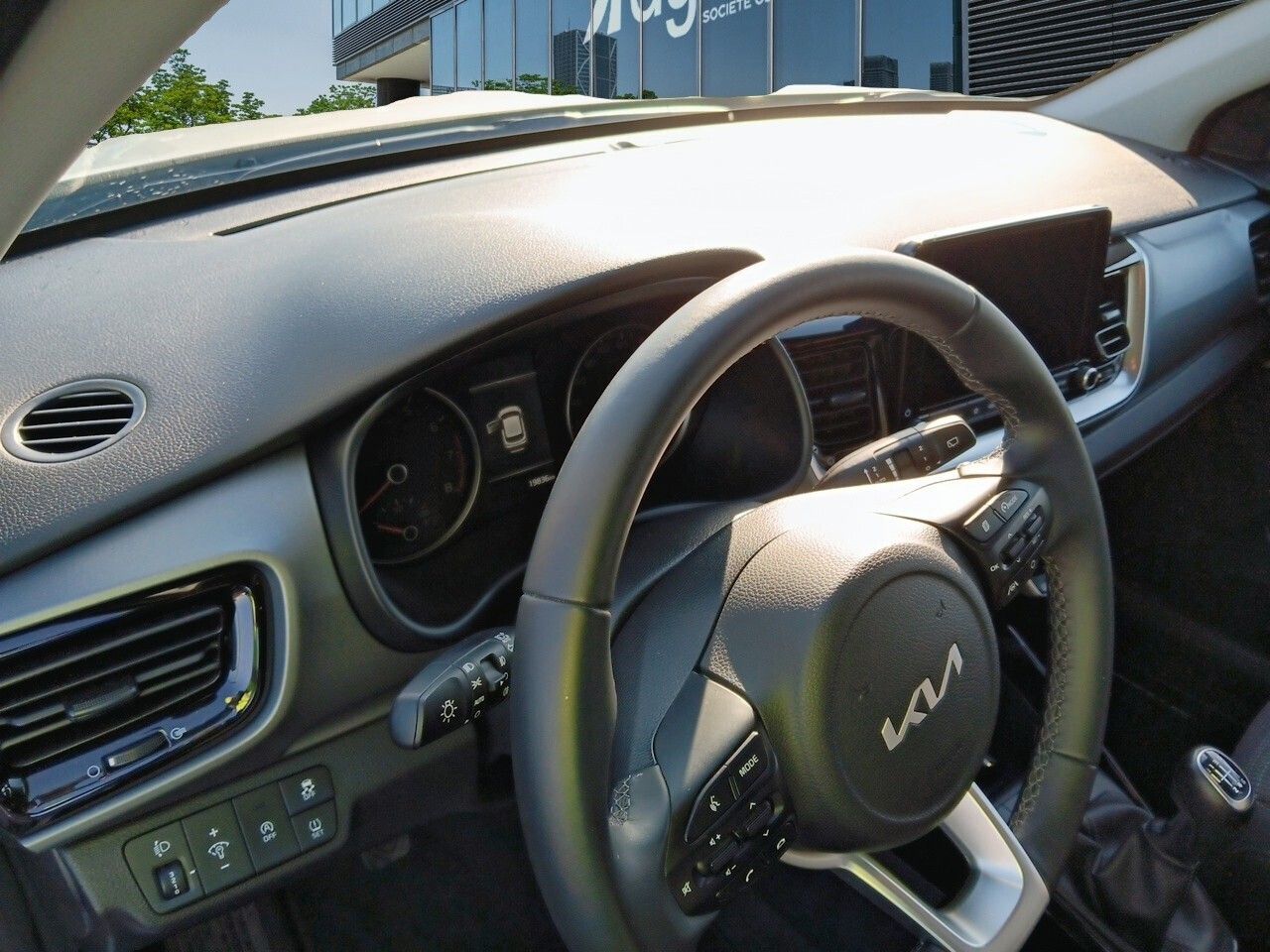 Kia Stonic 1.0 T-gdi 88kw Mhev Imt Drive Plus - Foto 2