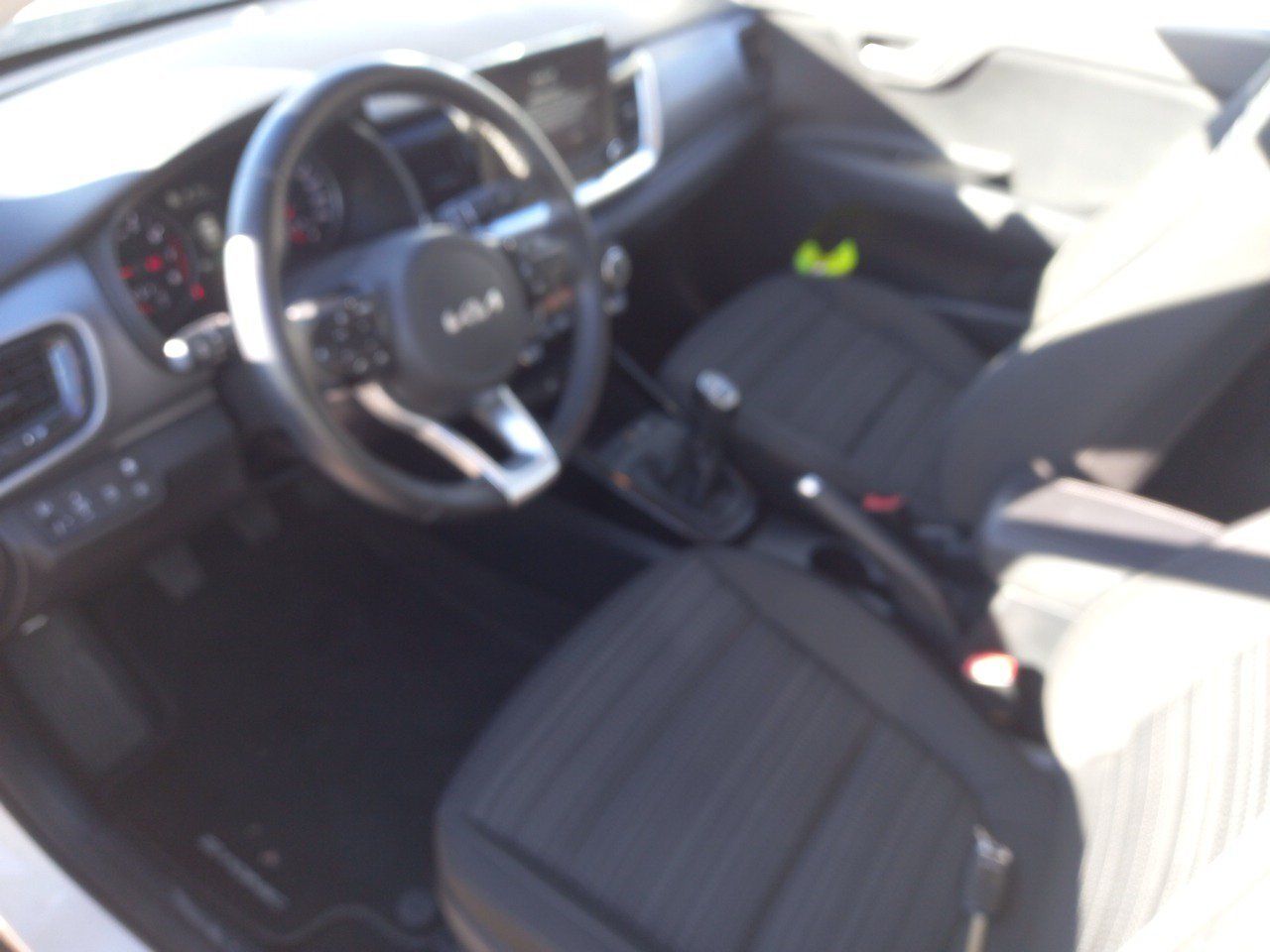 Kia Stonic 1.0 T-gdi 88kw (120cv) Mhev Imt Drive - Foto 2