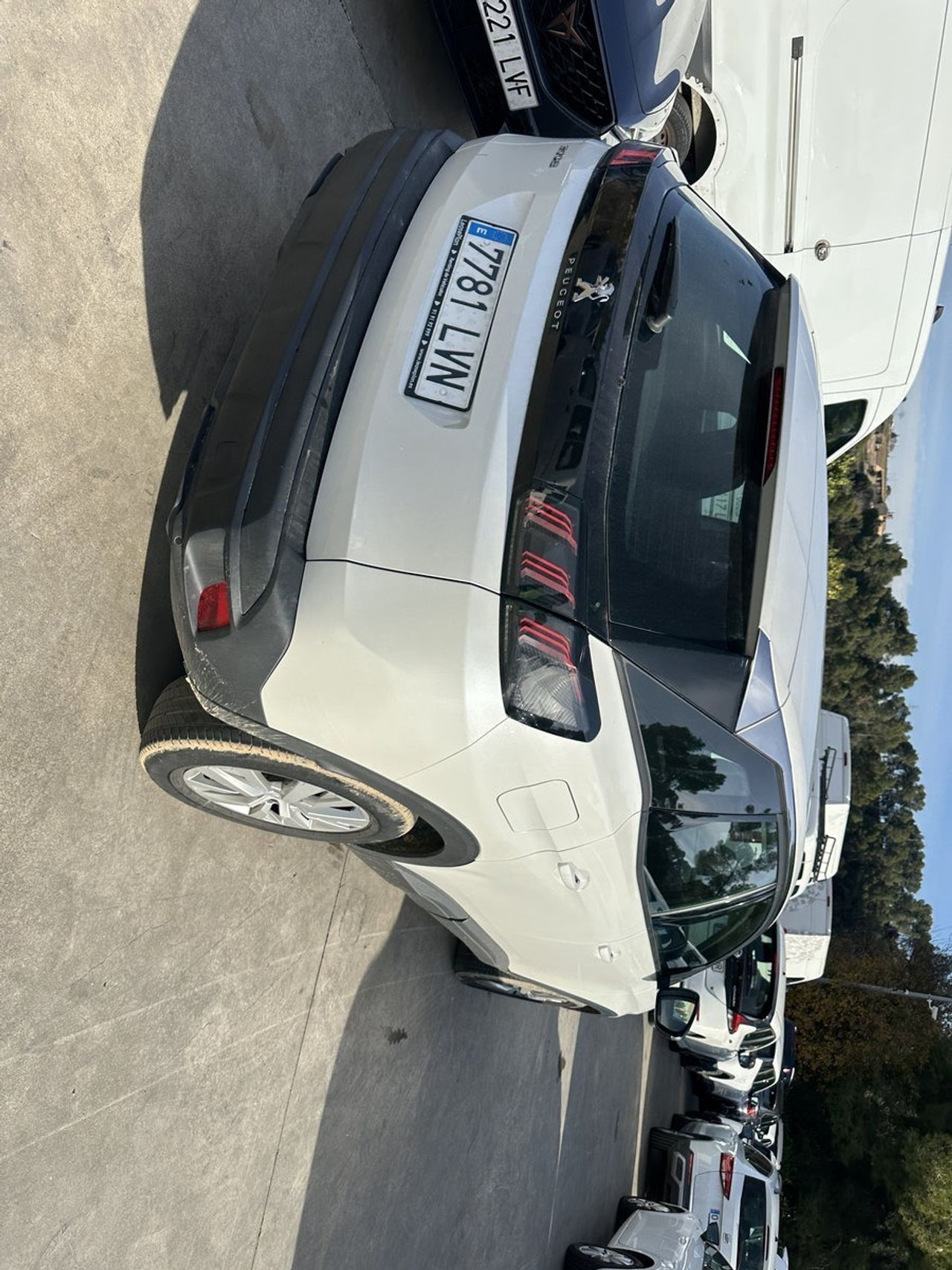 Peugeot 3008 1.5 Bluehdi 96kw (130cv) S&s Active Pack - Foto 2