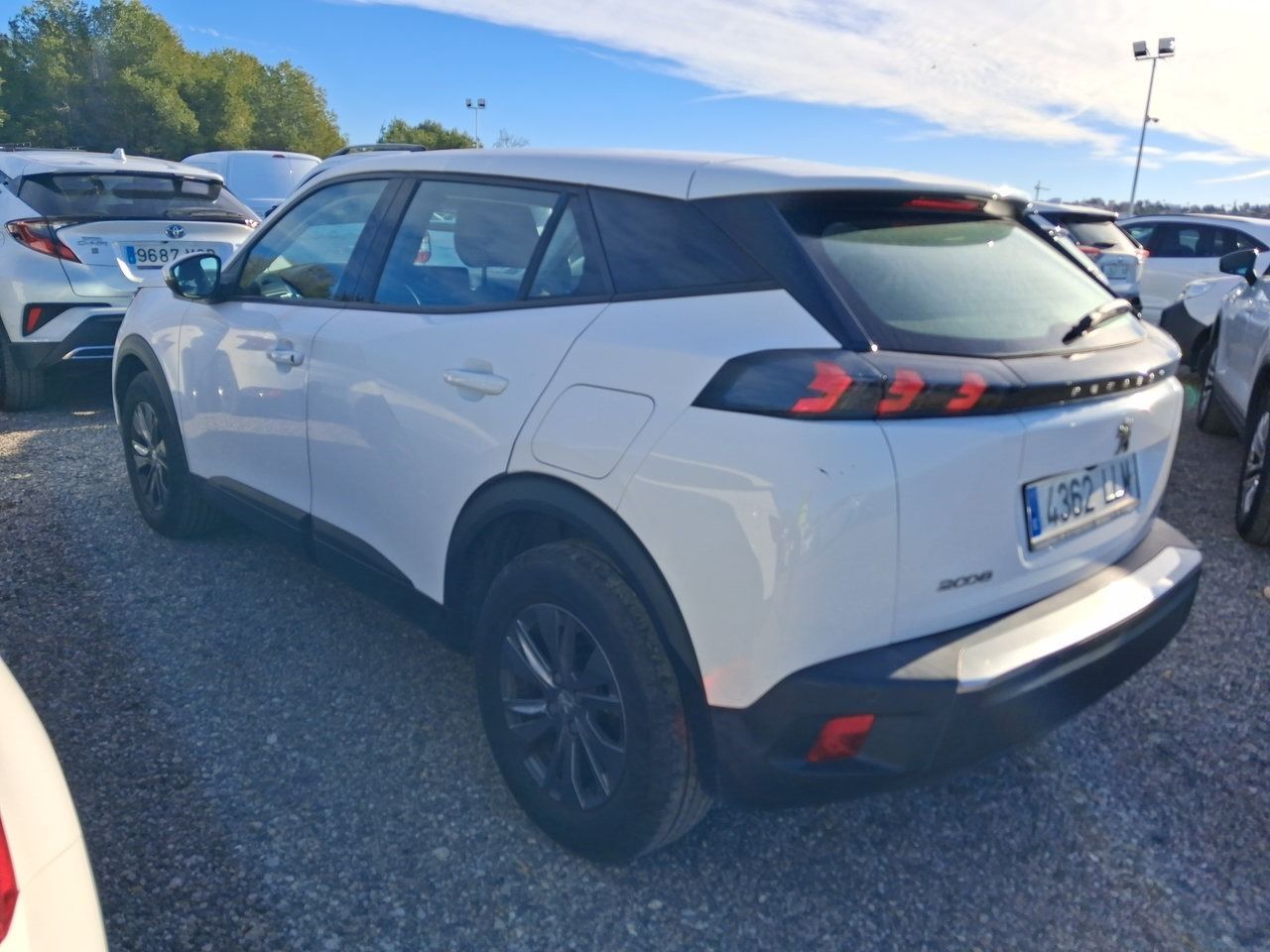 Peugeot 2008 Active Bluehdi 81kw (110cv) - Foto 2