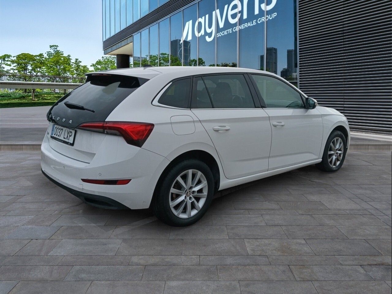 Skoda Scala 1.0 Tsi 70 Kw (95 Cv) Emotion - Foto 2