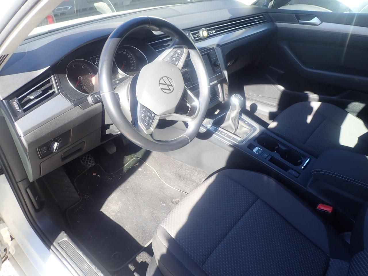 Volkswagen Passat Business 2.0 Tdi 110kw (150cv) - Foto 2