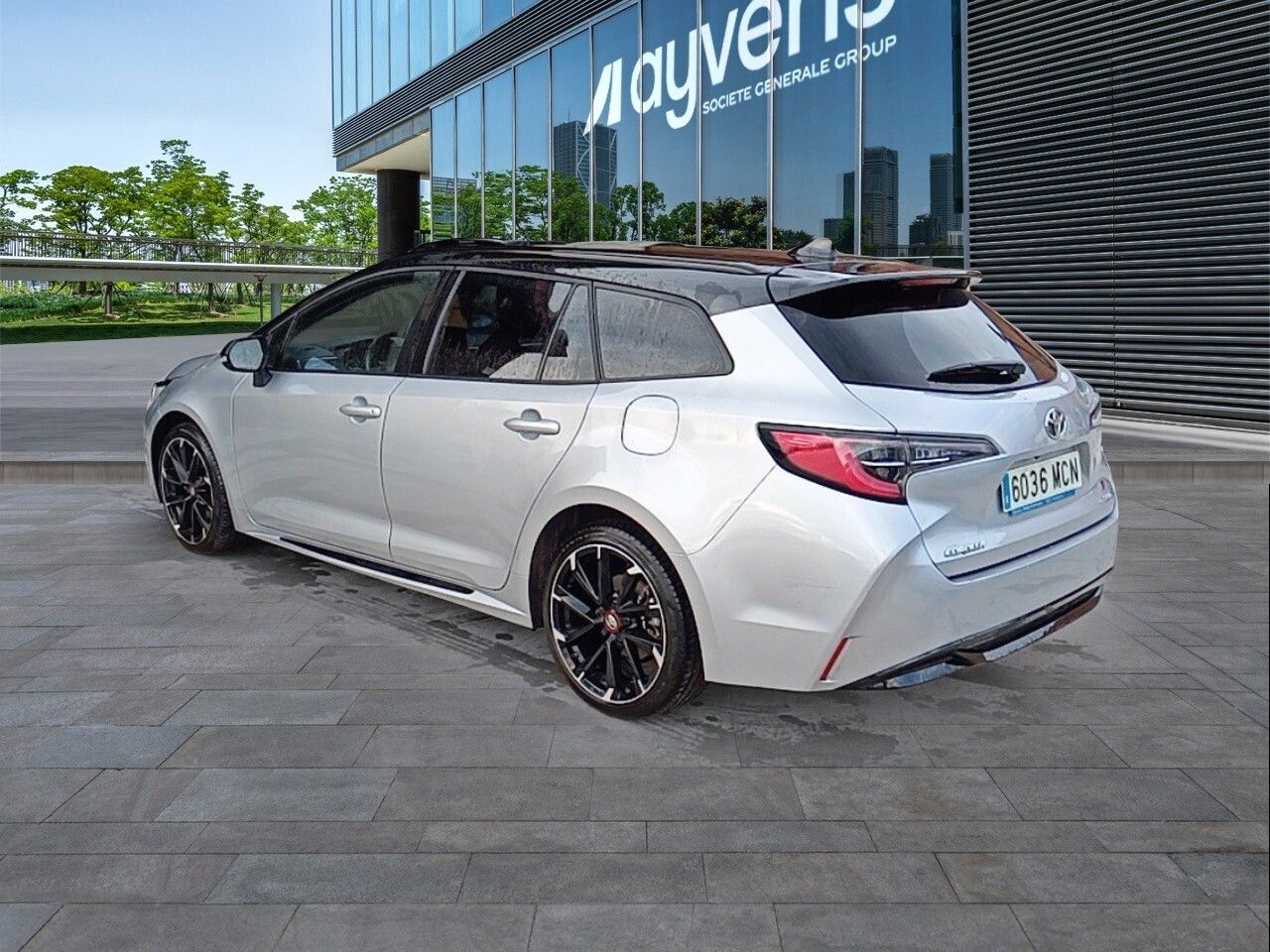 Toyota Corolla 2.0 180h Gr-sport E-cvt Touring Sport - Foto 2