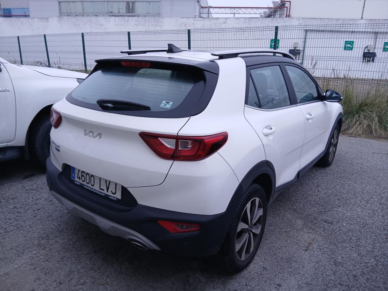 Kia Stonic 1.0 T-gdi 88kw (120cv) Mhev Imt Drive - Foto 2