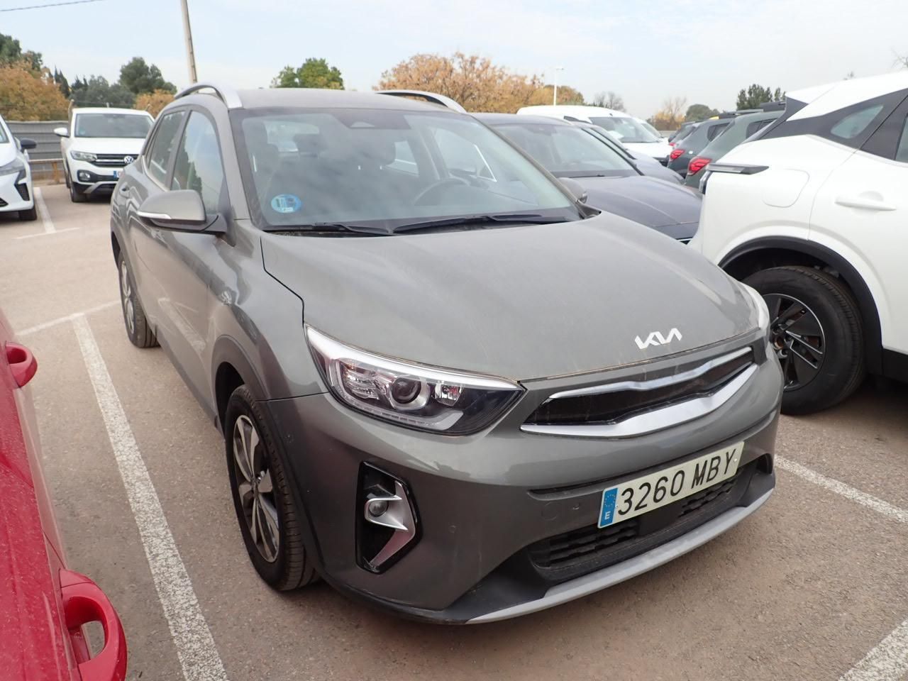 Kia Stonic 1.0 T-gdi 88kw (120cv) Mhev Imt Drive - Foto 2