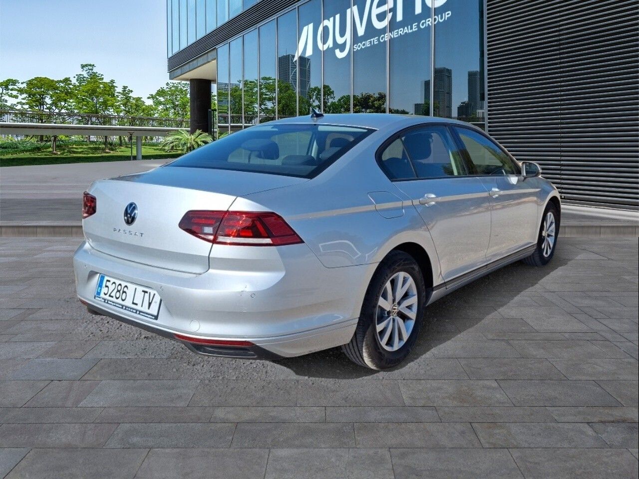 Volkswagen Passat Business 2.0 Tdi 110kw (150cv) - Foto 2