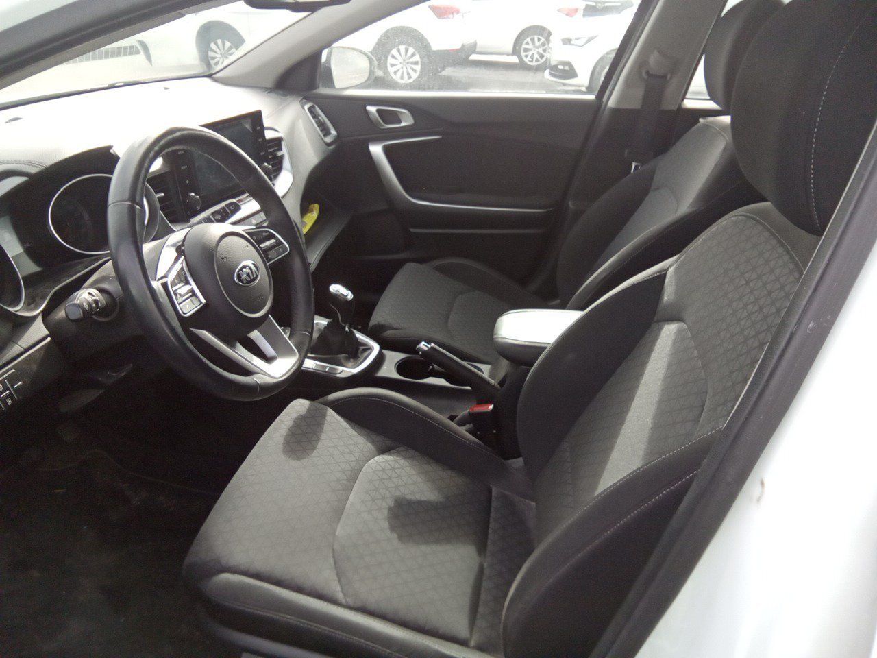 Kia Ceed 1.0 T-gdi 88kw (120cv) Drive (dab) - Foto 2