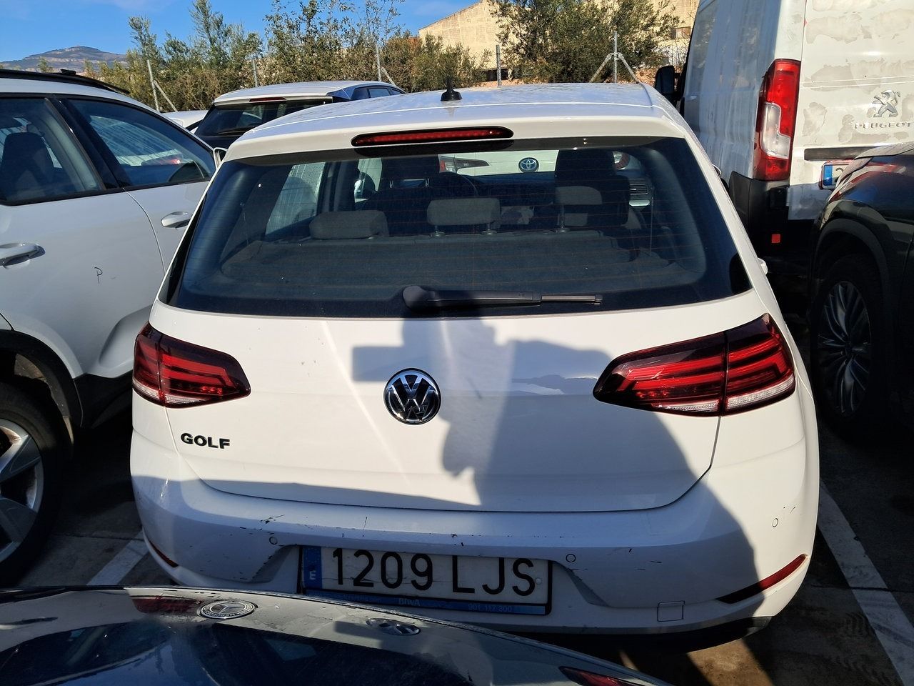 Volkswagen Golf Last Edition 1.6 Tdi 85kw (115cv) - Foto 2