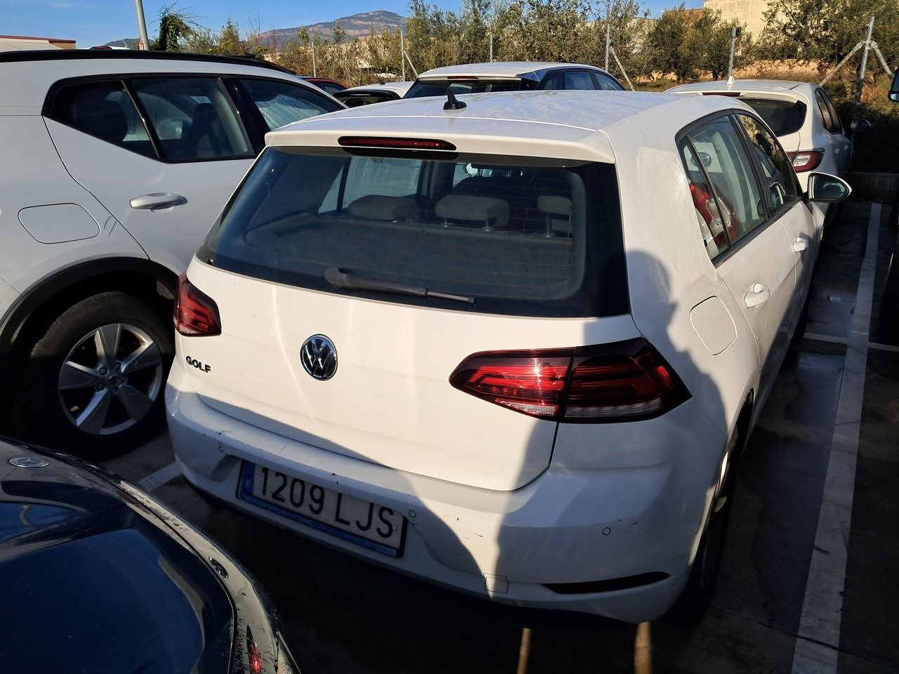 Volkswagen Golf Last Edition 1.6 Tdi 85kw (115cv) - Foto 2