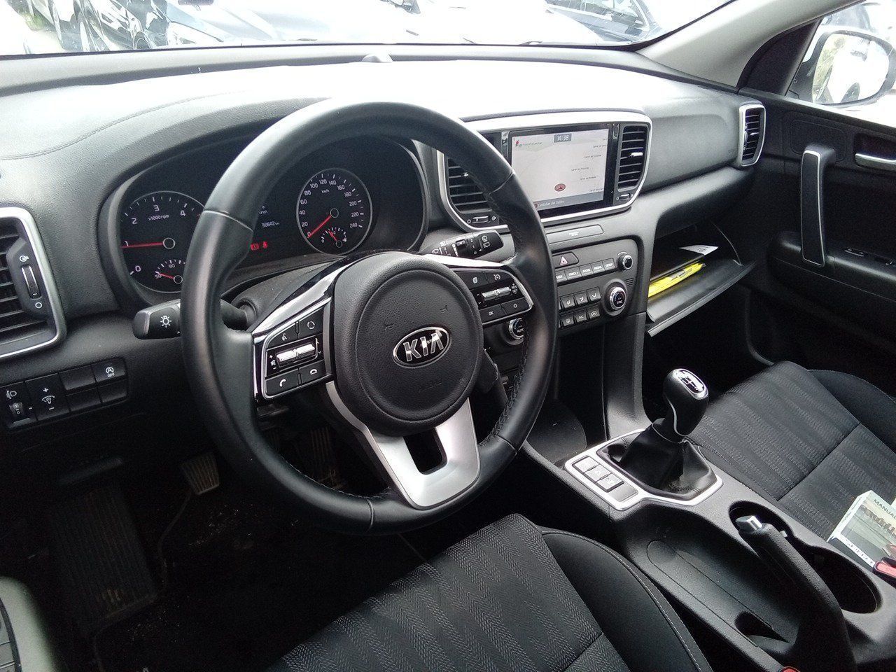 Kia Sportage 1.6 Mhev Business 100kw (136cv) 4x4 - Foto 2