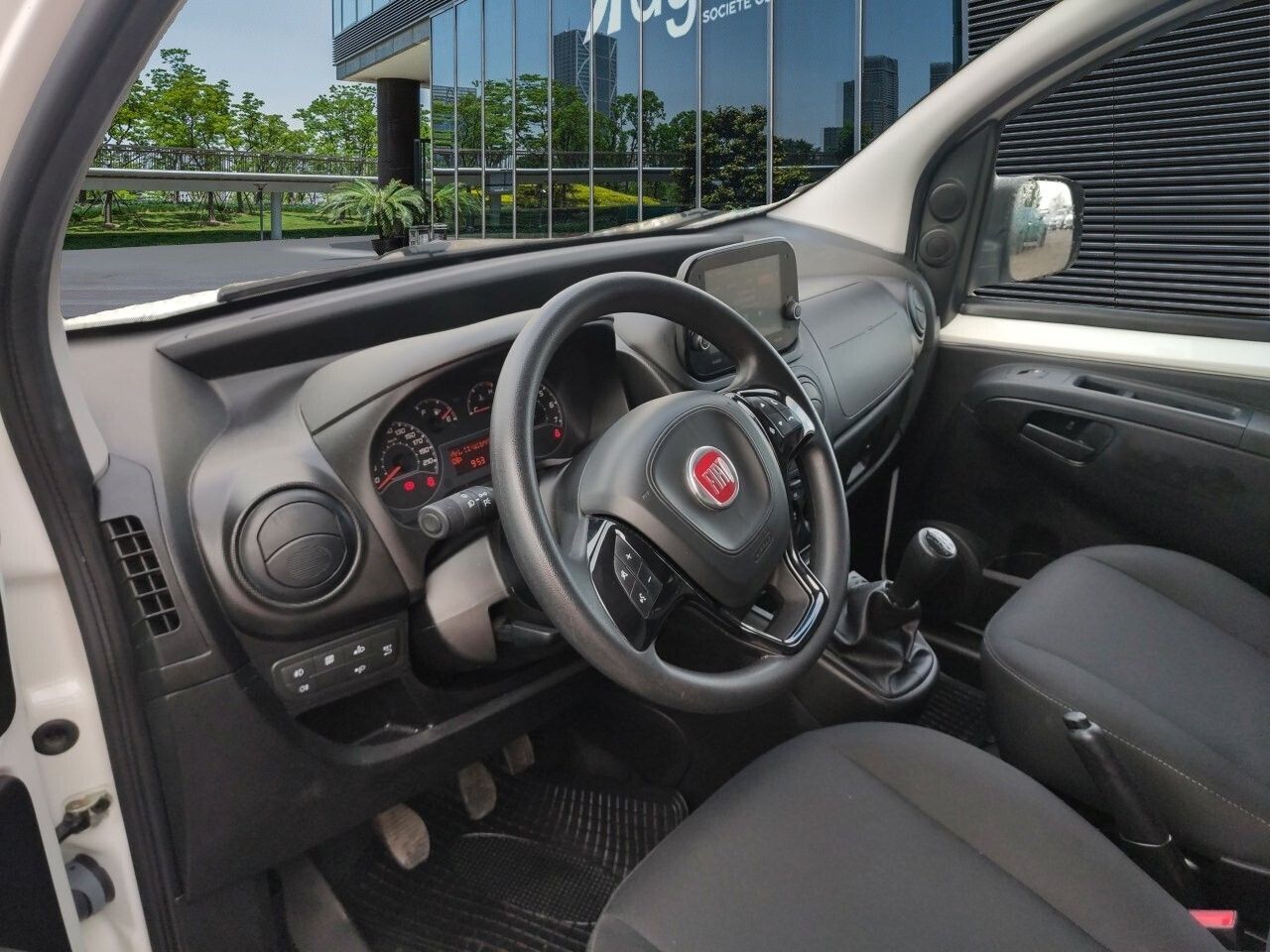 Fiat Fiorino Cargo Sx N1 1.3 Mjet 70 Kw (95 Cv) - Foto 2