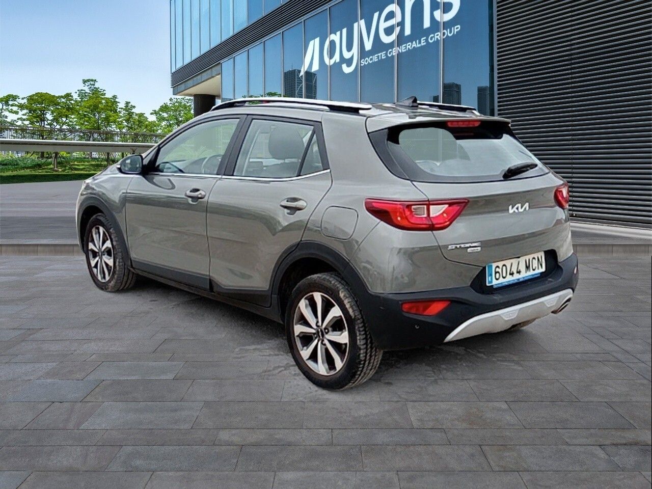 Kia Stonic 1.0 T-gdi 88kw (120cv) Mhev Imt Drive - Foto 2