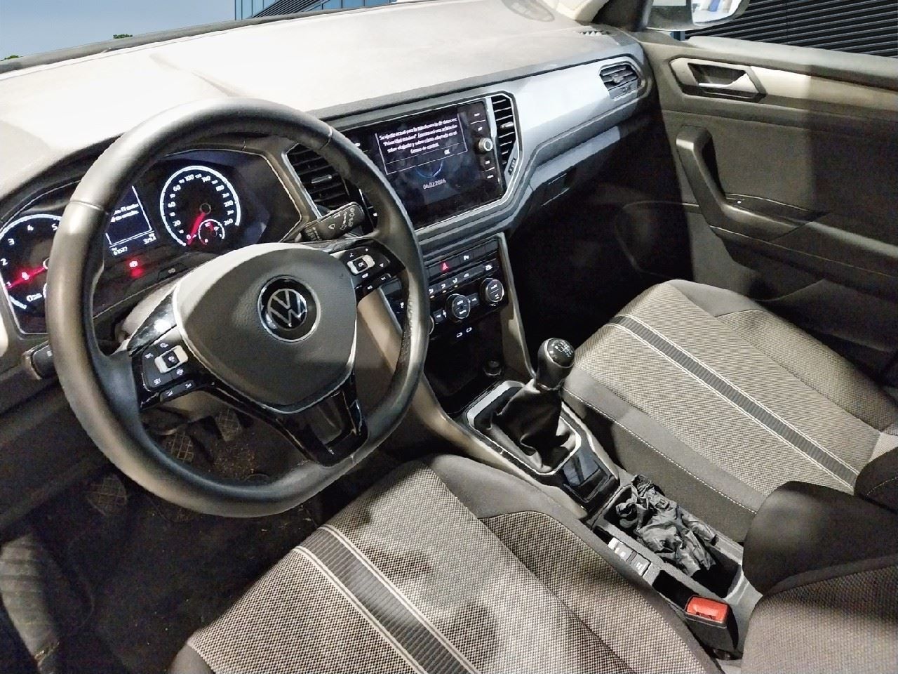 Volkswagen T-roc Advance R-line 1.0 Tsi 81kw (110cv) - Foto 2