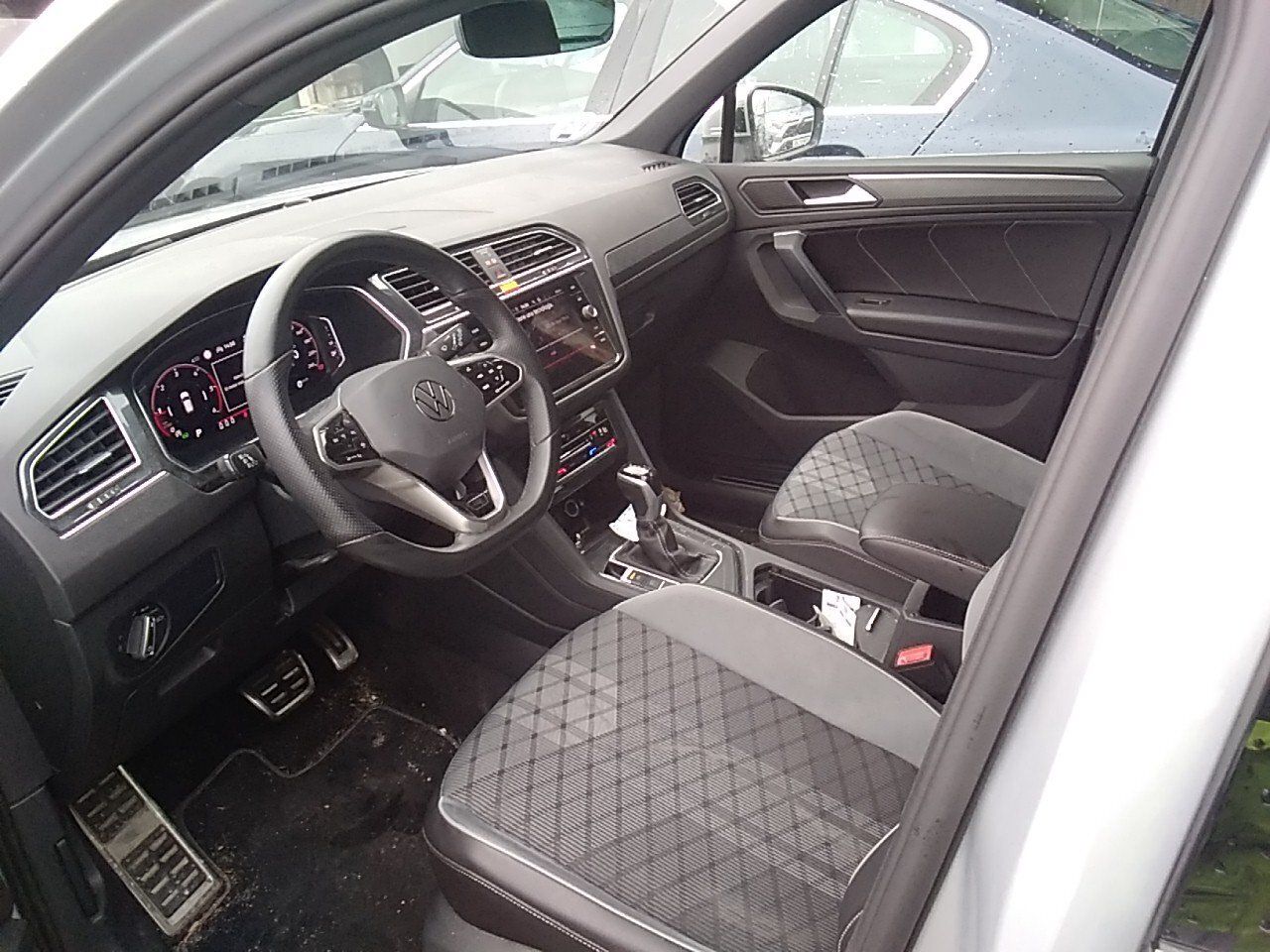 Volkswagen Tiguan R-line 2.0 Tdi 110kw (150cv) Dsg - Foto 2